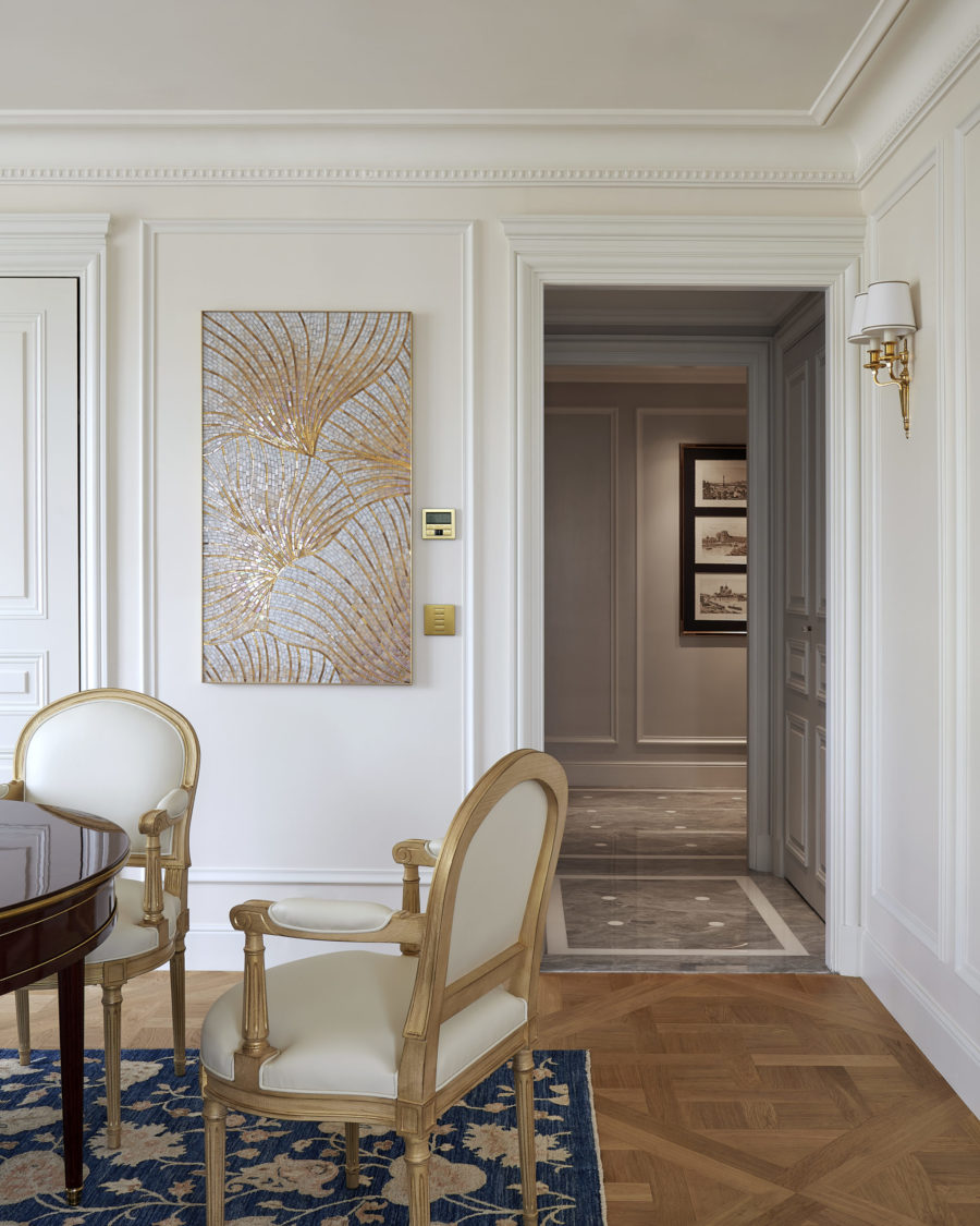 Four Seasons George V - Durst Art Consultancy