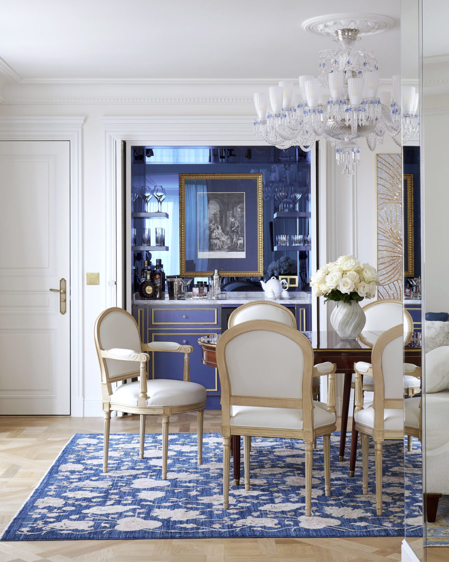 Four Seasons George V - Durst Art Consultancy